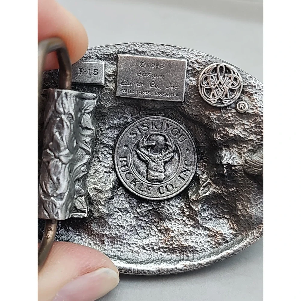 SISKIYOU 1983‎ BEAR With Fish In Mouth  BELT BUCKLE Vintage